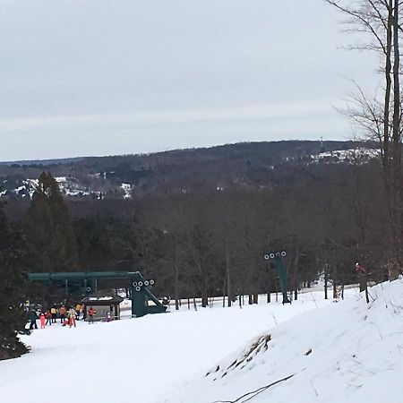 Boyne Falls Boyne Mountain Creekside Condo מראה חיצוני תמונה